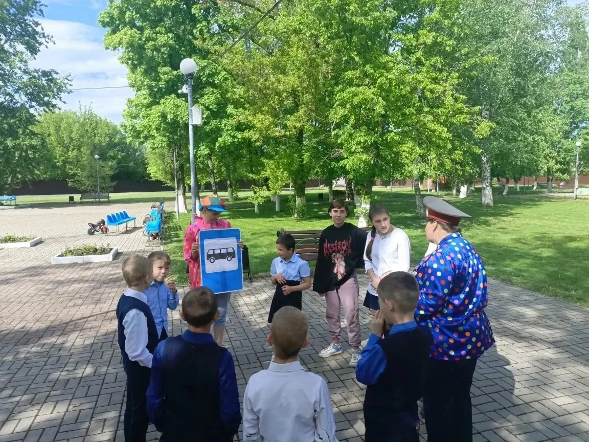 15 мая на территории городского парка культуры и отдыха прошла познавательно-развлекательная програм