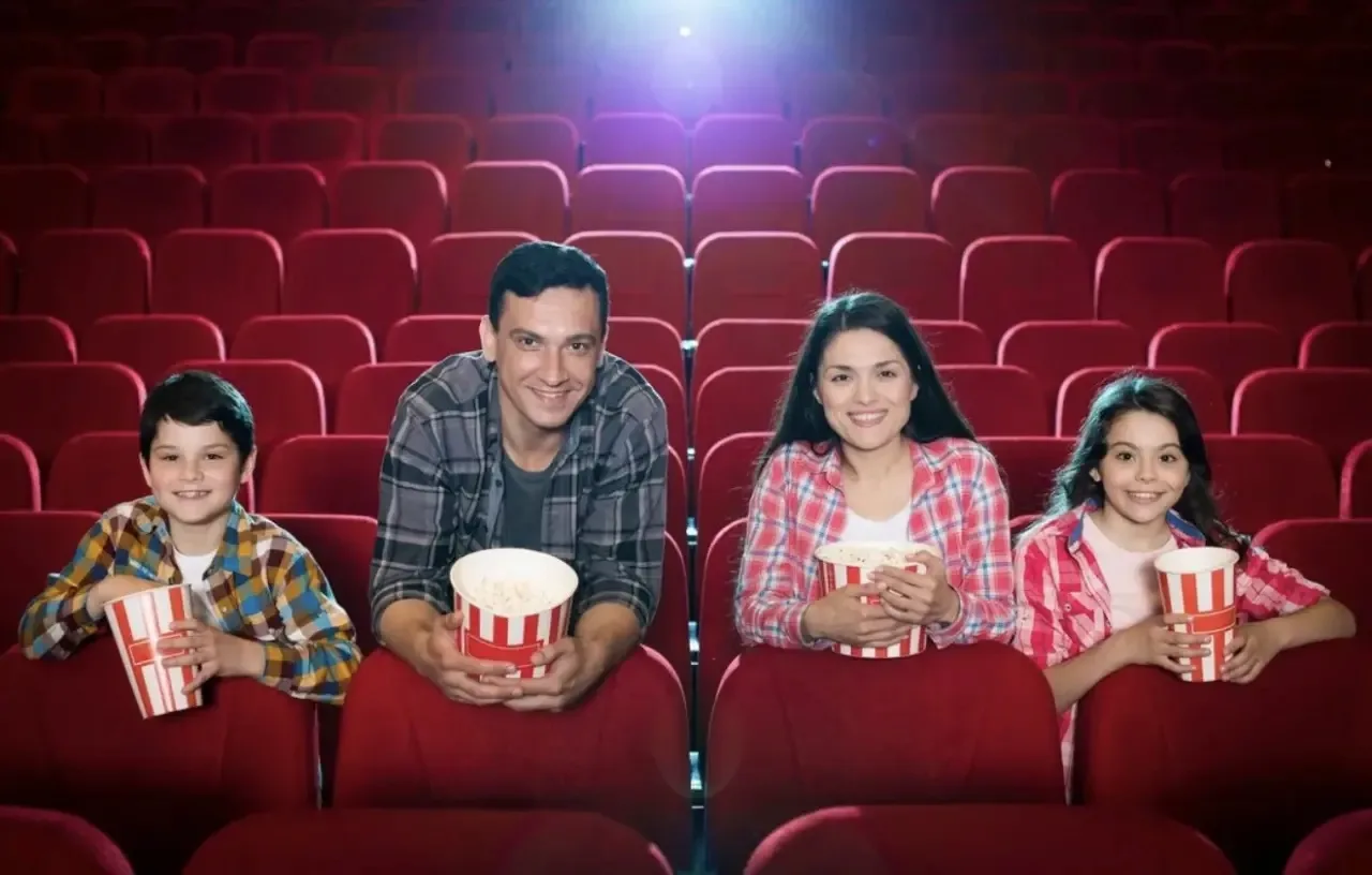 🎬В Барнауле пройдут бесплатные показы, посвященные Василию Шукшину

21 июля в кинотеатре «Премьера»