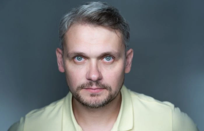 Завёл 5 детей, стал богословом и бросил жену: Куда пропал звезда «Знахаря» Николай Иван...