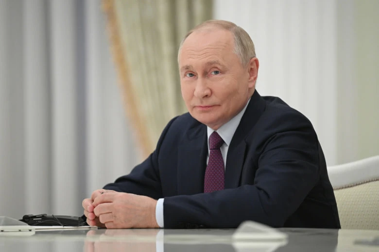 Главы близких к России стран поздравили Владимира Путина с днем рождения