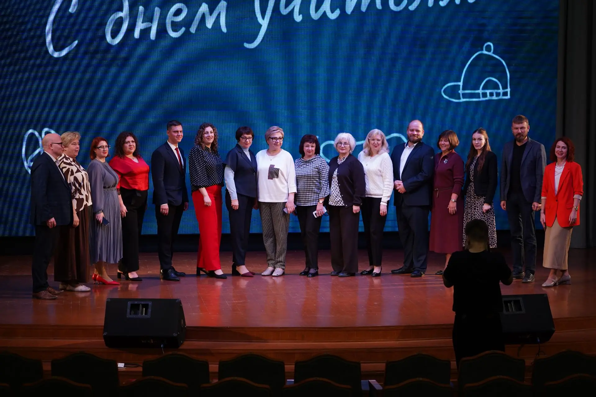 Гимназисты ТвГМУ подготовили концерт ко Дню учителя 🩷