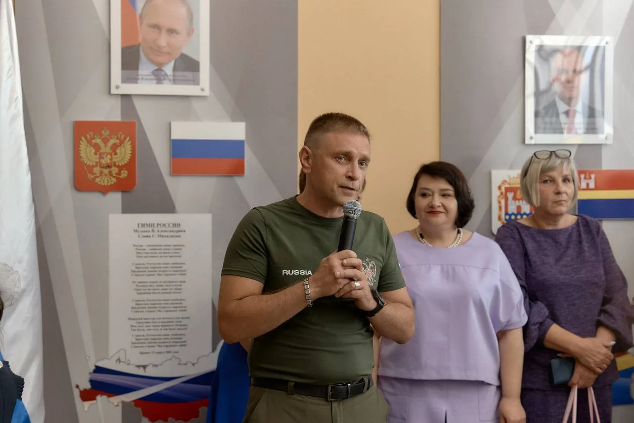 🔔1 сентября директор национального парка Анатолий Калина поздравил педагогов и учащихс...