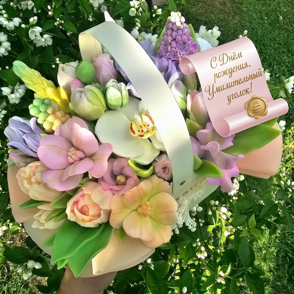 Сегодня Умилительному уголку исполняется 2️⃣ года

С одной стороны, это так мало,а с другой - ежедне