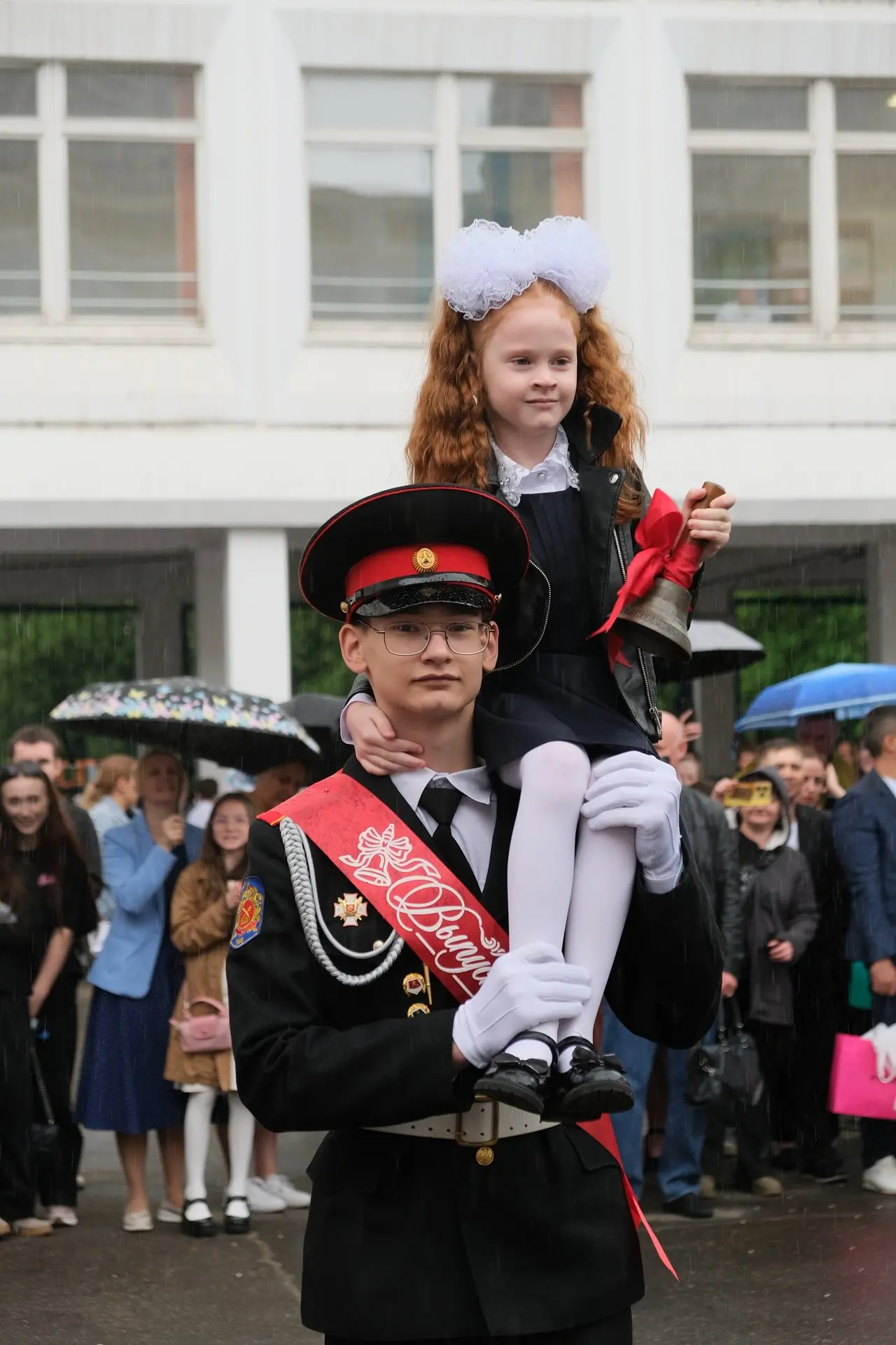 🎓 Последний звонок для 9-х классов: в добрый путь!  Дорогие наши девятиклассники! Сегодня для вас пр