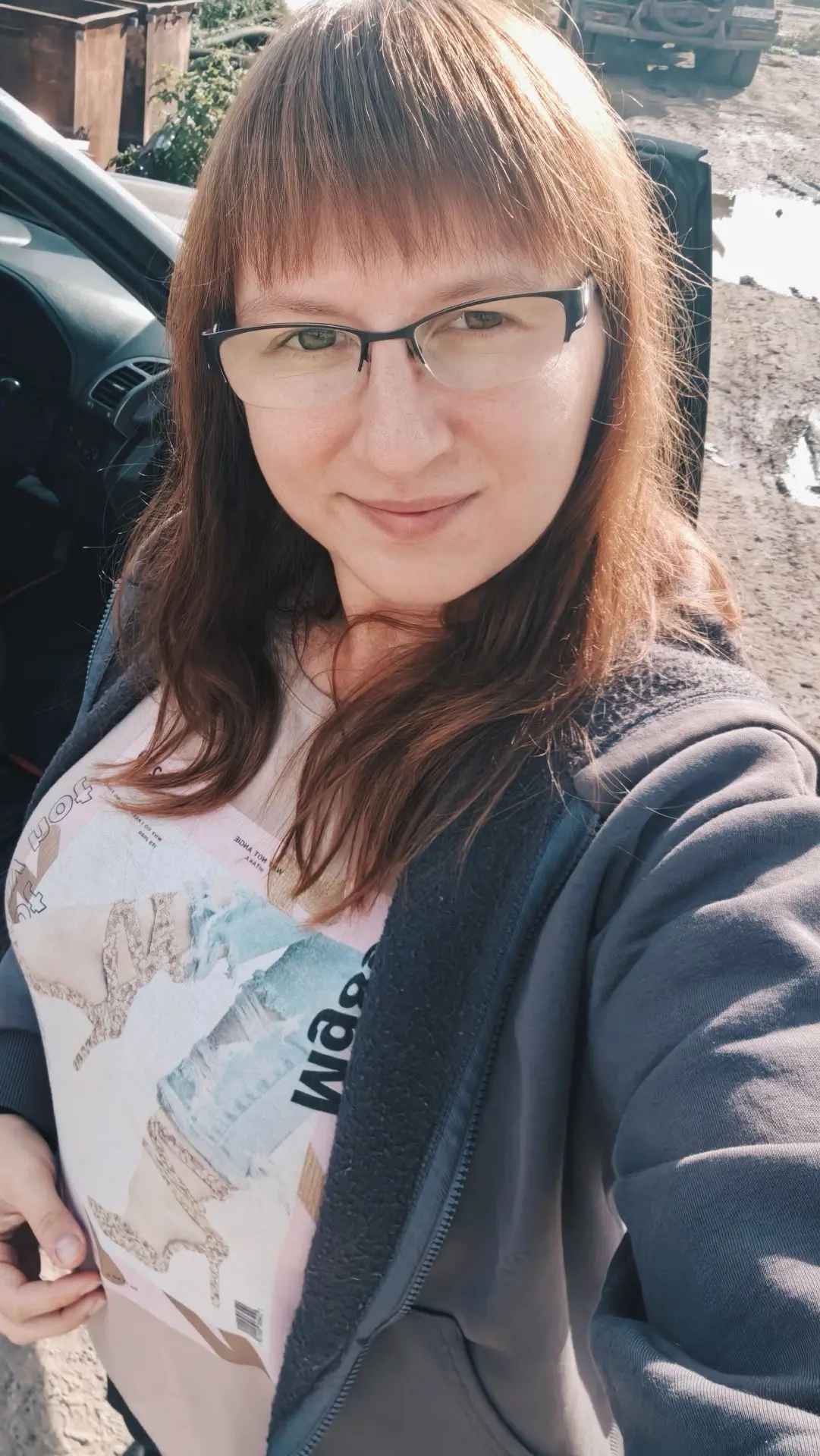 Приехали к Славе на работу, чинить мою машину🙄