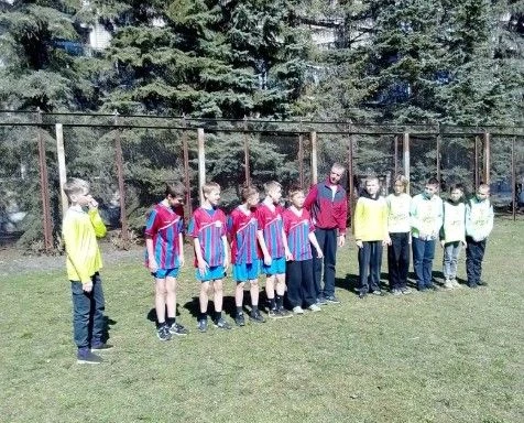 Футбольный вызов: спорт против вредных привычек!