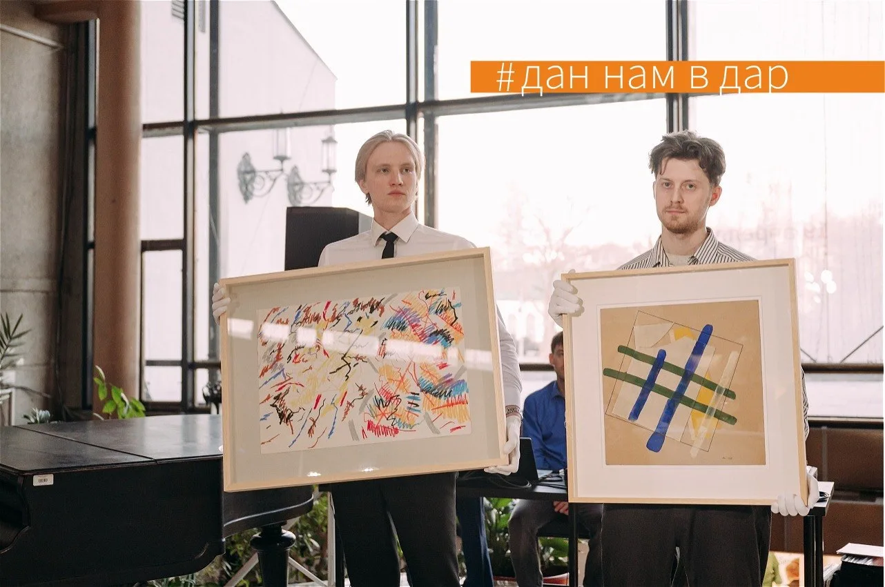 #ДанНамВДар — рубрика о произведениях, поступивших в коллекцию музея к его 90-летию. Мы...