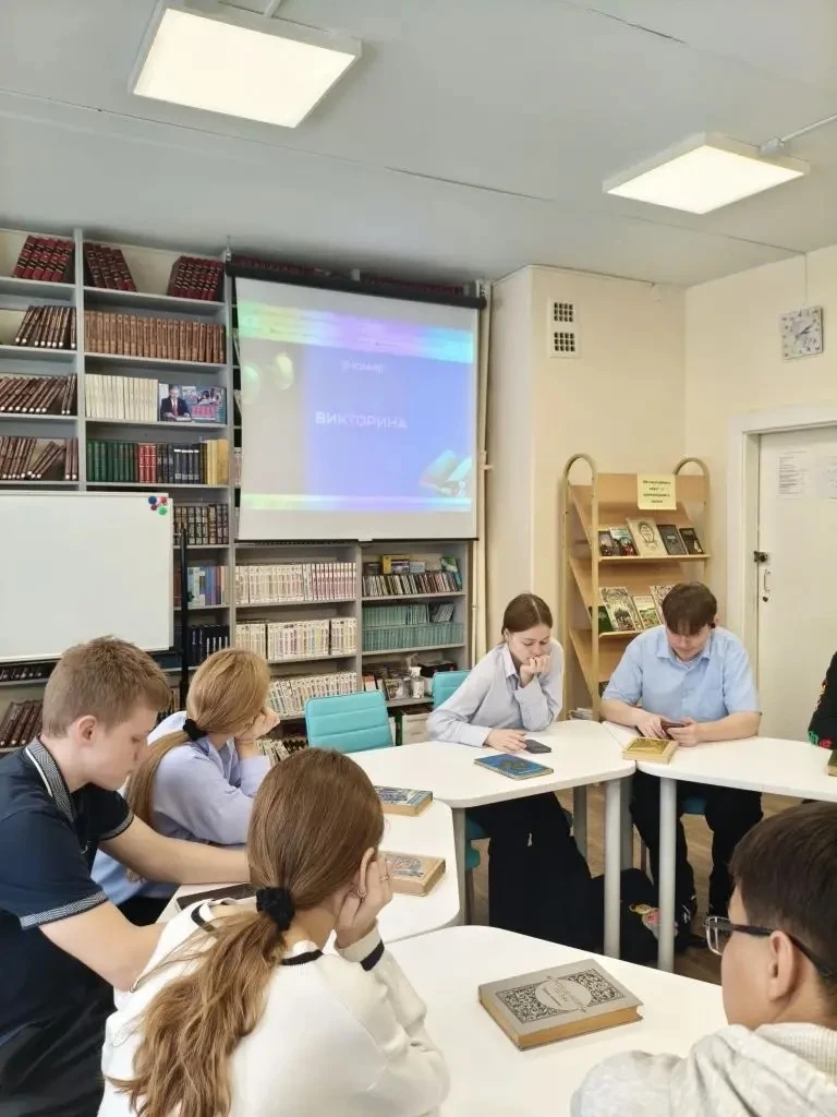 Викторина «Литературный лабиринт:путь для самых внимательных» 📚🧩  В рамках проекта «Чтецкие программ