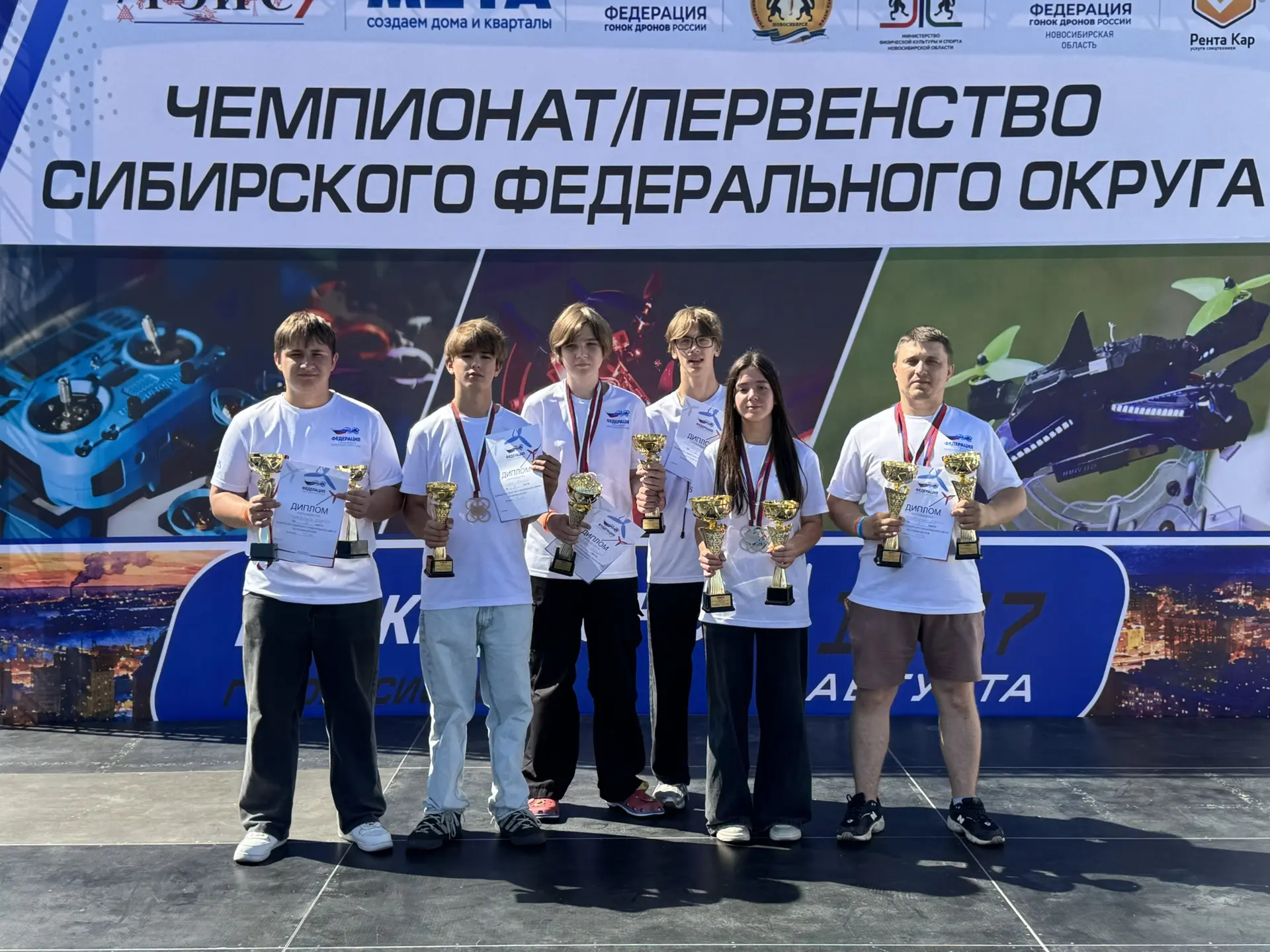 Пилоты Октопуса успешно выступили на Чемпионате и Первенстве Сибирского федерального ок...