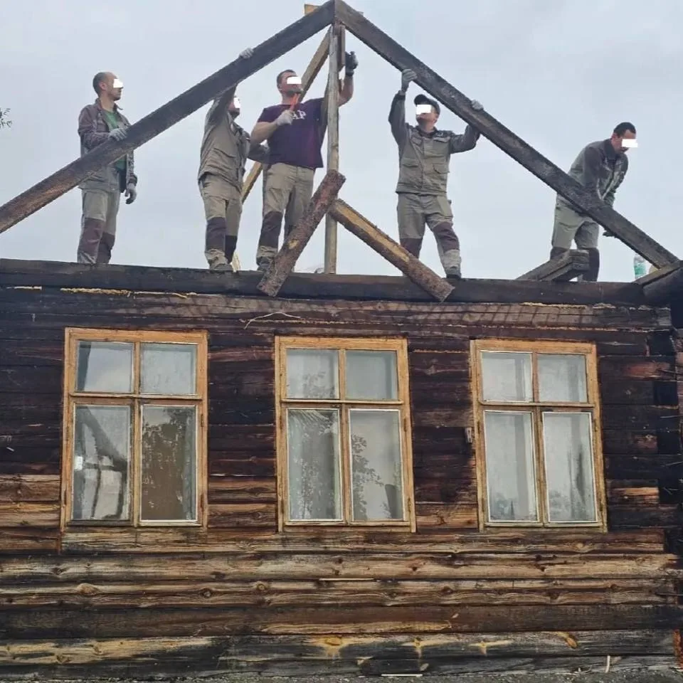 Заключенные из УФИЦ № 2 помогли восстанавливать Кушву после урагана. Они работали над р...