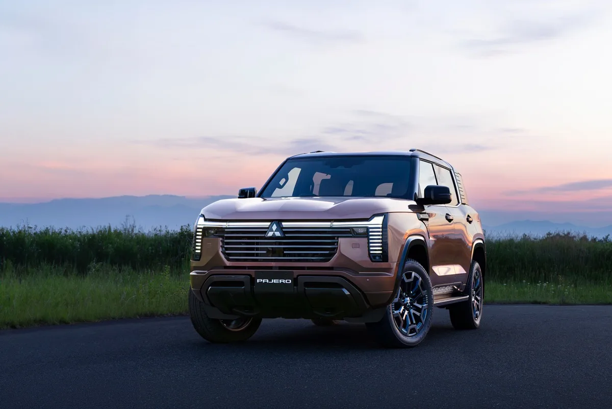 🔥 Легенда вернулась. Mitsubishi показала совершенно новый Pajero