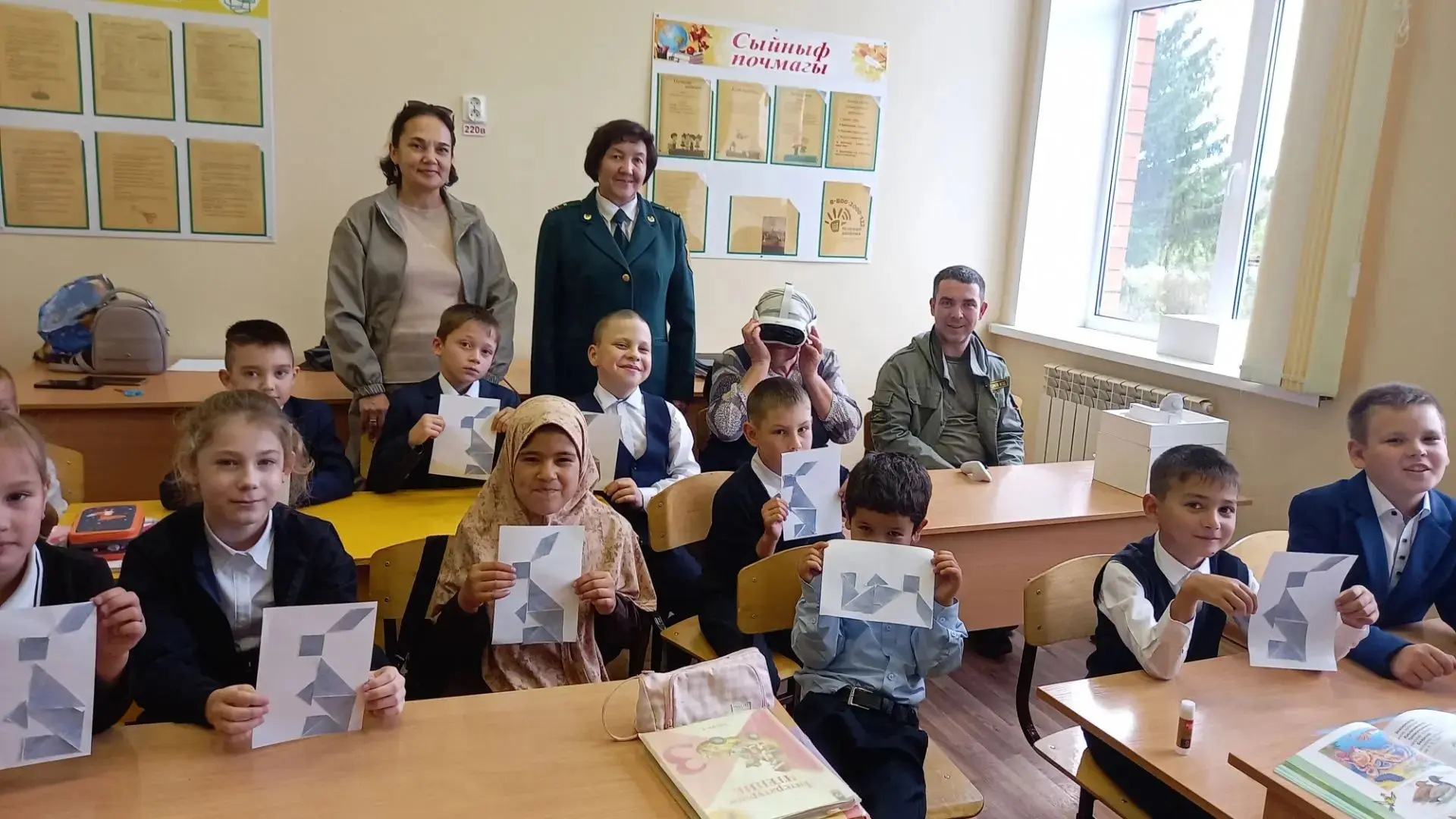 4 октябрь- Хайваннарны саклау көне. Шул уңайдан бүген Олы Тиләҗе башлангыч мәктәбендә Т...