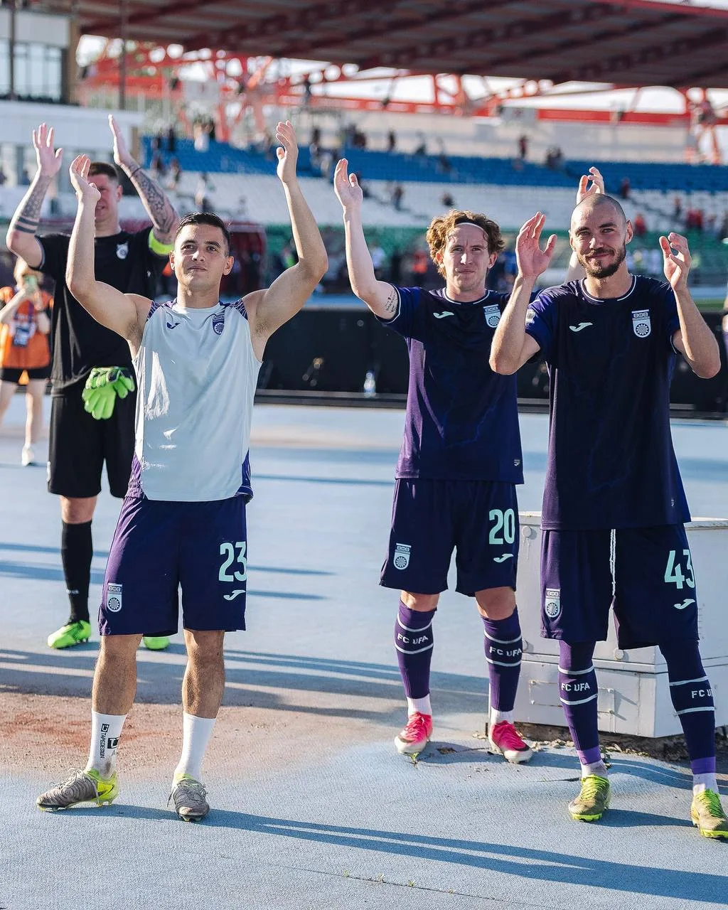Экс-игроки "Уфы" подадут в Палату, если до 1 августа не закроют вопрос по премиям

"Уфа" многих удив