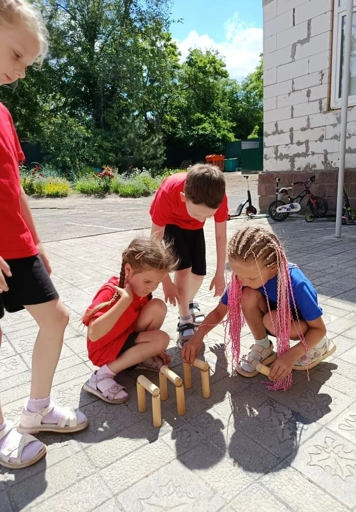 📅Календарь Первых. Лето 2026 
✔Направление - Спорт
🏑 Городки — это наш новый хит! 
 
В гости к нам