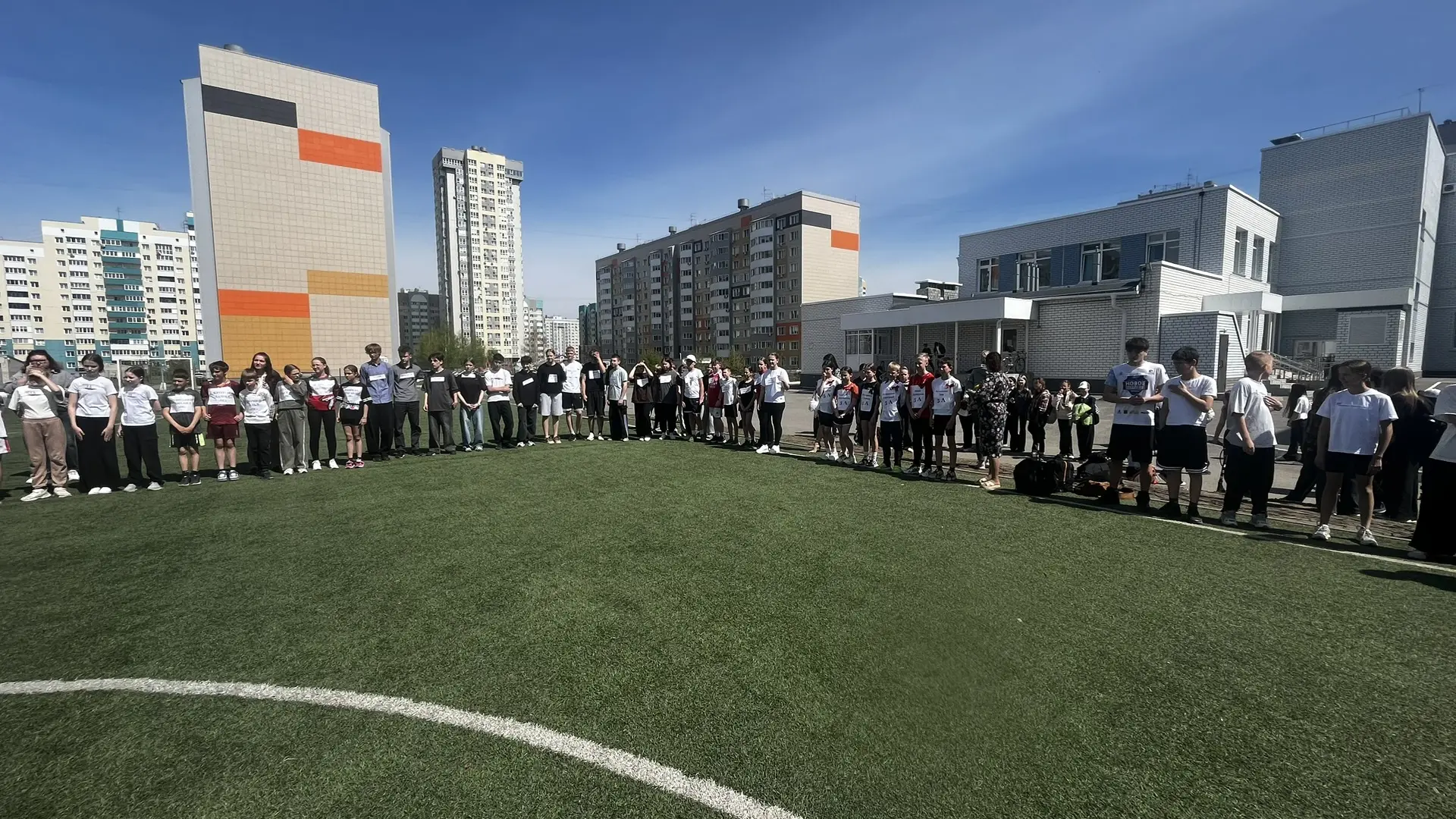 🏆В преддверии праздника Дня Победы в школе проходит патриотическая акция «Кросс Победы», ставшая уже