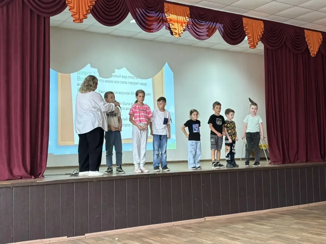 ☀️ Квиз-баттл в лагере «Дружный»!

🎉 А у нас прошло большое межотрядное мероприятие — интеллектуаль