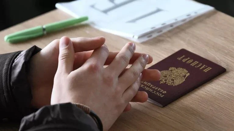 ‼️Первые результаты ЕГЭ уже доступны: выпускников предупредили о мошенниках

Участники ЕГЭ-2026 нача