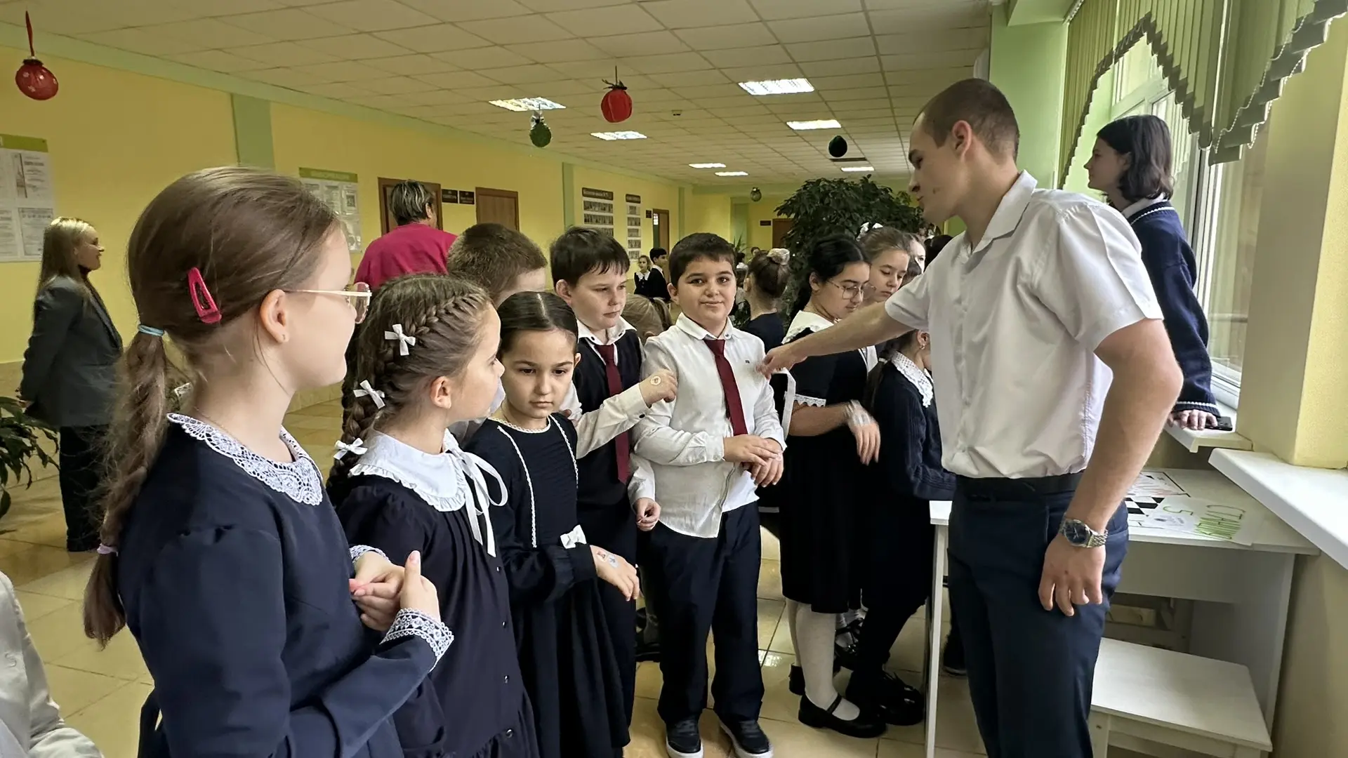 Сегодня в начальной школе прошёл по-настоящему классный интерактив, посвящённый Международному дню б