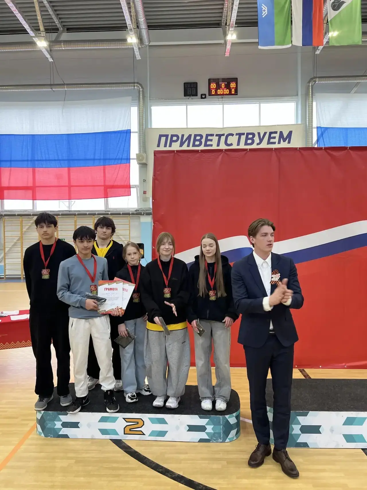 А потом мы бежали. Очень быстро, навстречу ветру! Финишировали на 2 место🥈! Ребята, вы СУПЕР!🏆 1. Ге