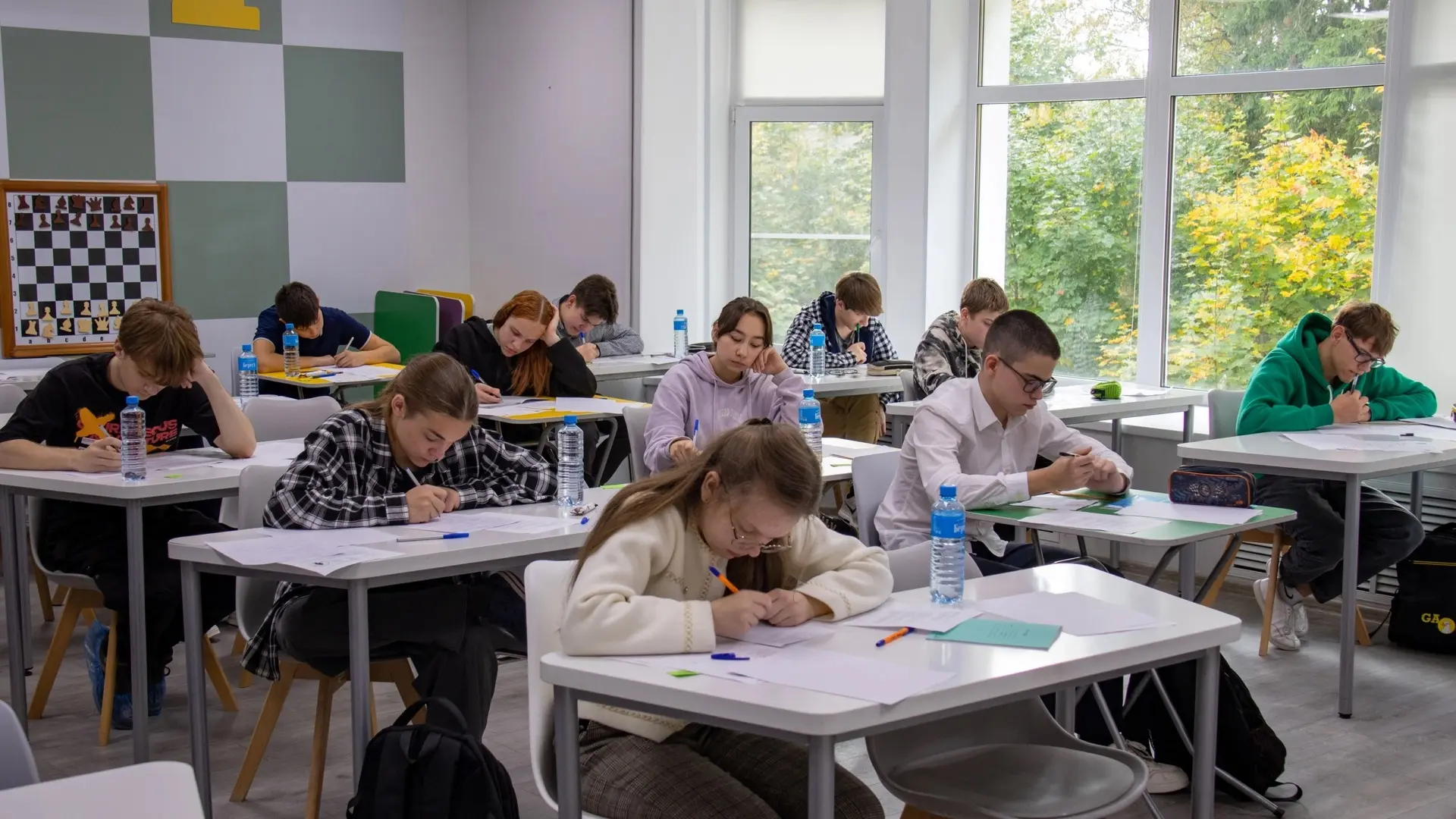 ⚡Более 50 школьников Ленобласти проверили свои силы в 48-м Турнире городов