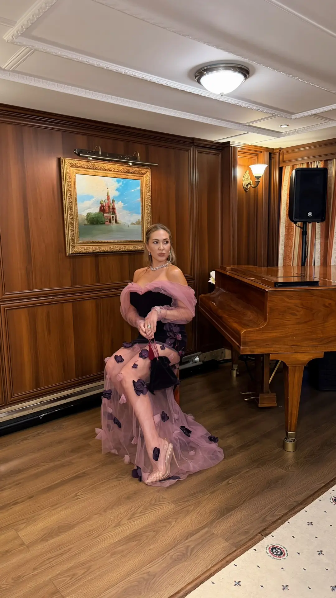 Сегодня на корабле ужин в русском стиле 💜