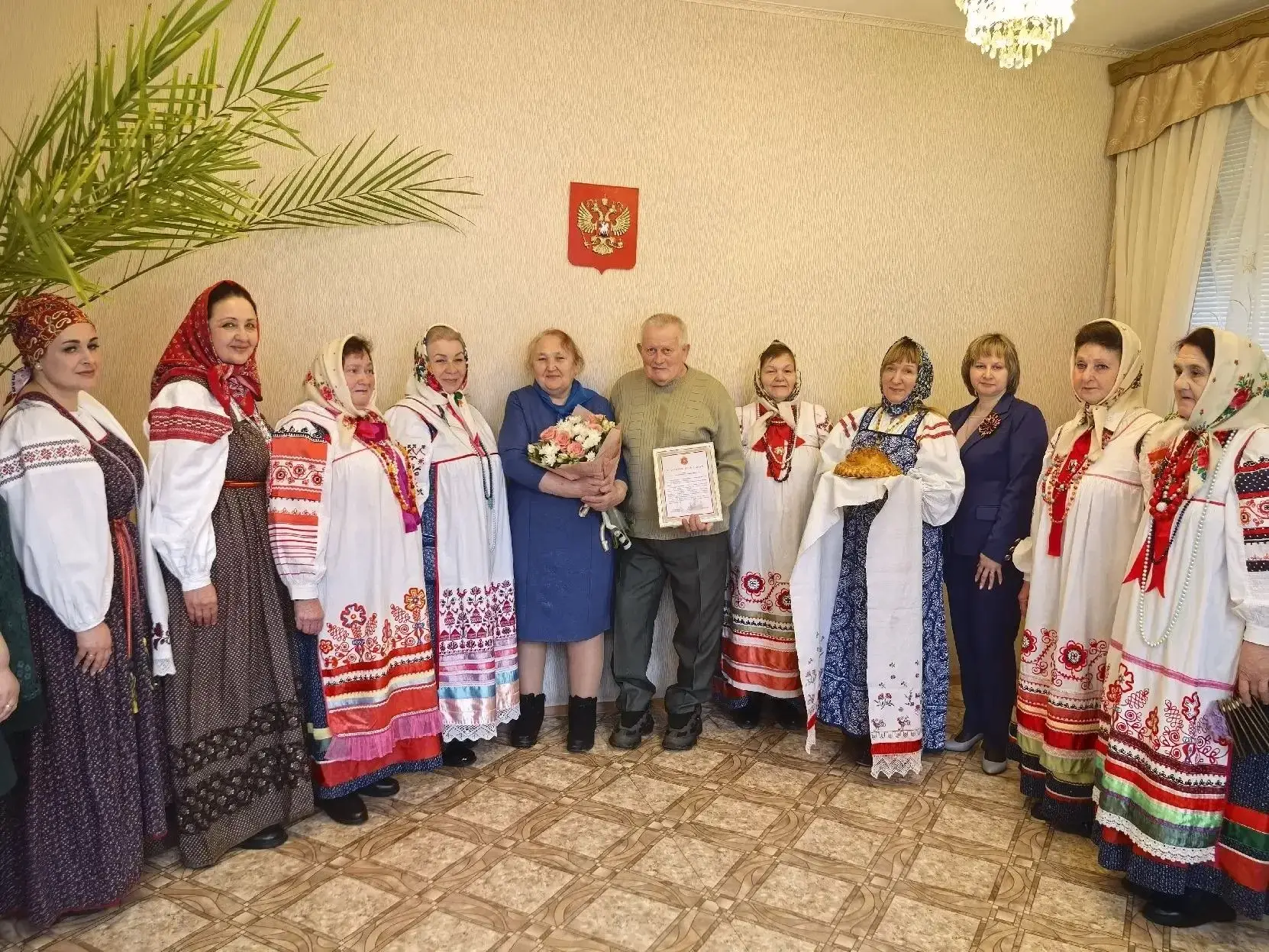 Снова жених и невеста: в Тульской области продолжают чествовать золотых юбиляров 🎉   В мае в центре 
