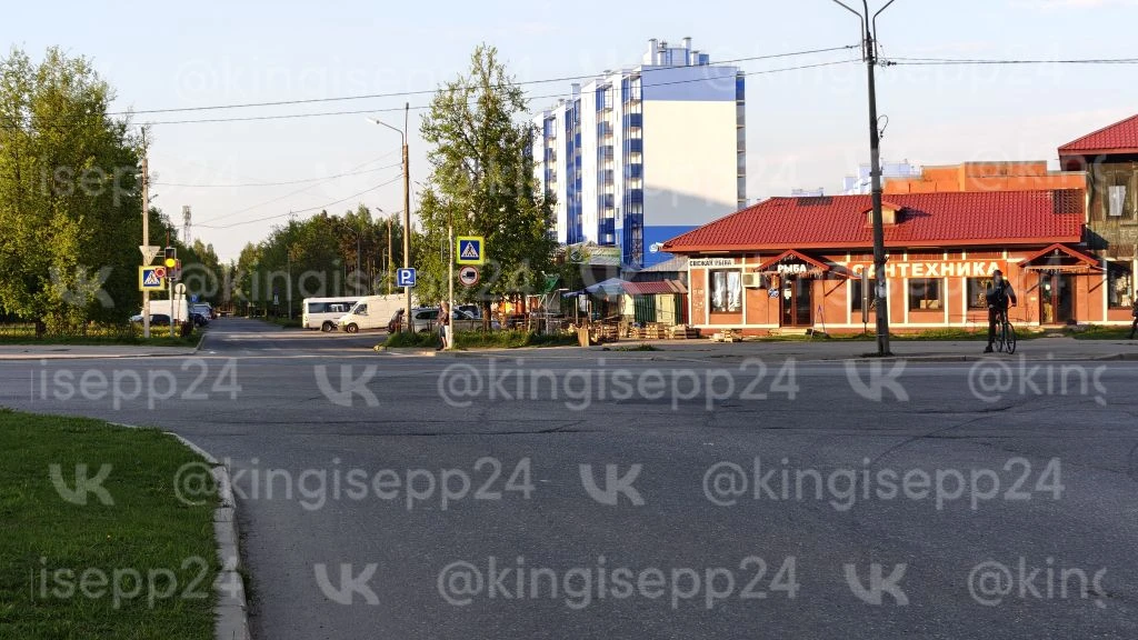 🚦 Водители Кингисеппа, внимание — изменения на одном из самых оживлённых перекрёстков города!  На пе