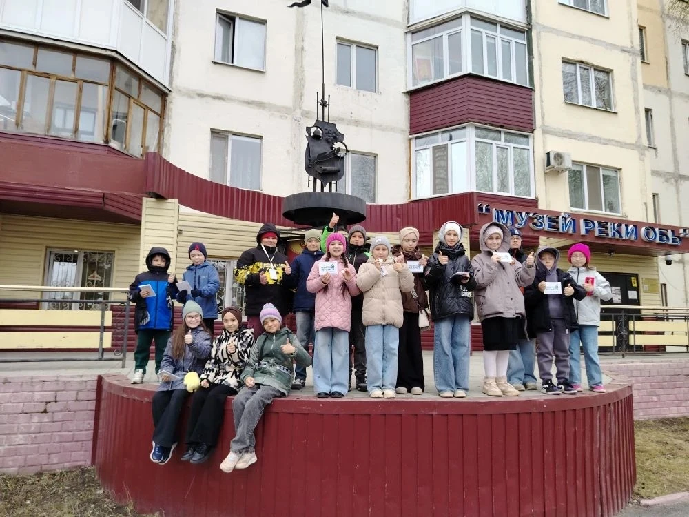 В один из весенних дней 3 «А» класс вместе с классным руководителем Соколенко Еленой Вл...