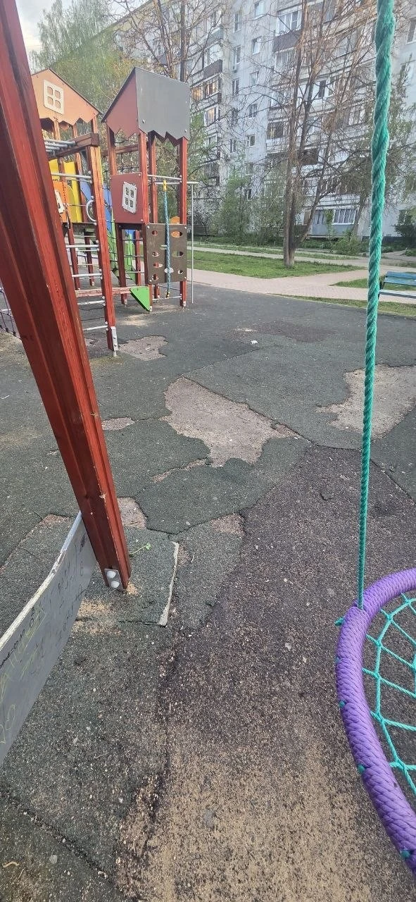 Рп Андреевка парк около 21,22,27. Прошло 10 дней на каких изменений. В том году обещали сделать капи