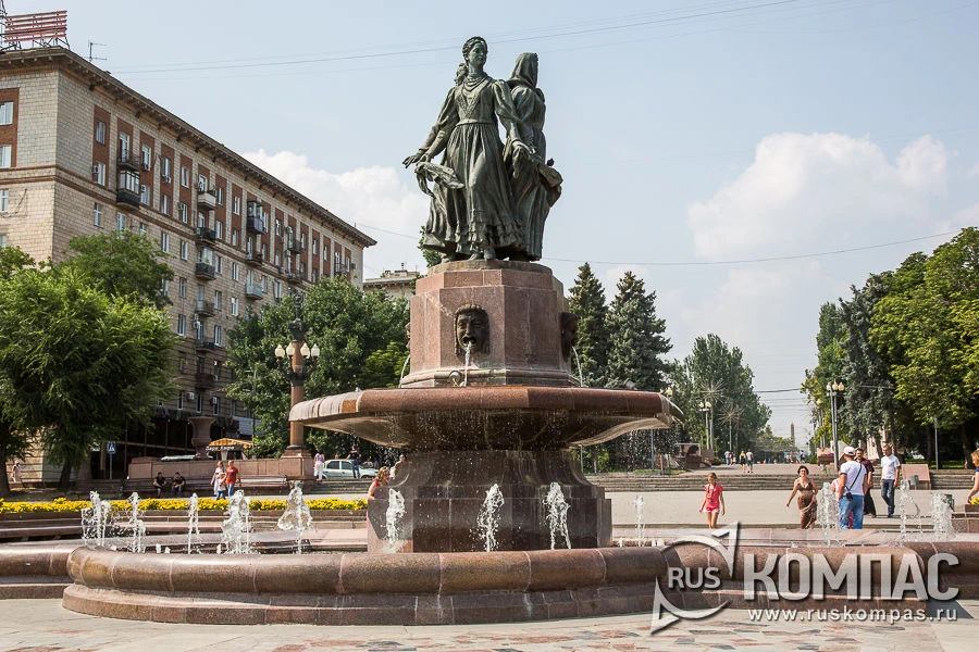 Фонтан «Искусство» (Волгоград)