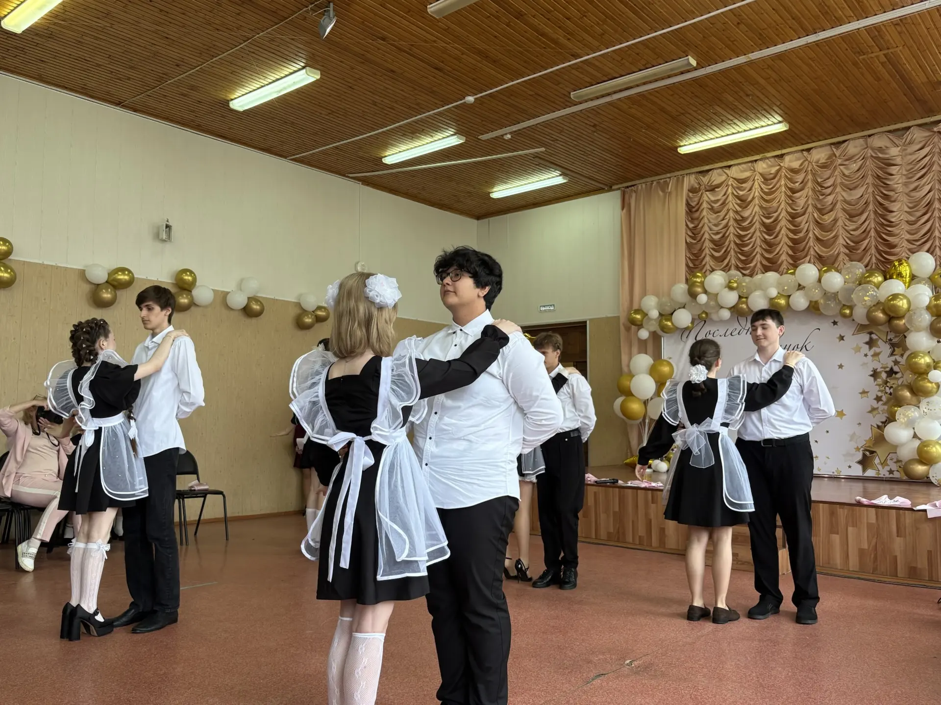 🔔Последний звонок  👩‍🎓🧑‍🎓Сегодня в школах Кольчугинского округа прозвучал Последний звонок. В этом г
