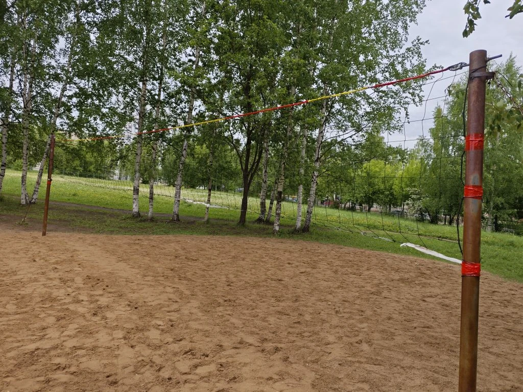 Начинает ремонт школьной  площадки для  пляжного волейбола! Мы самые первые организовал...
