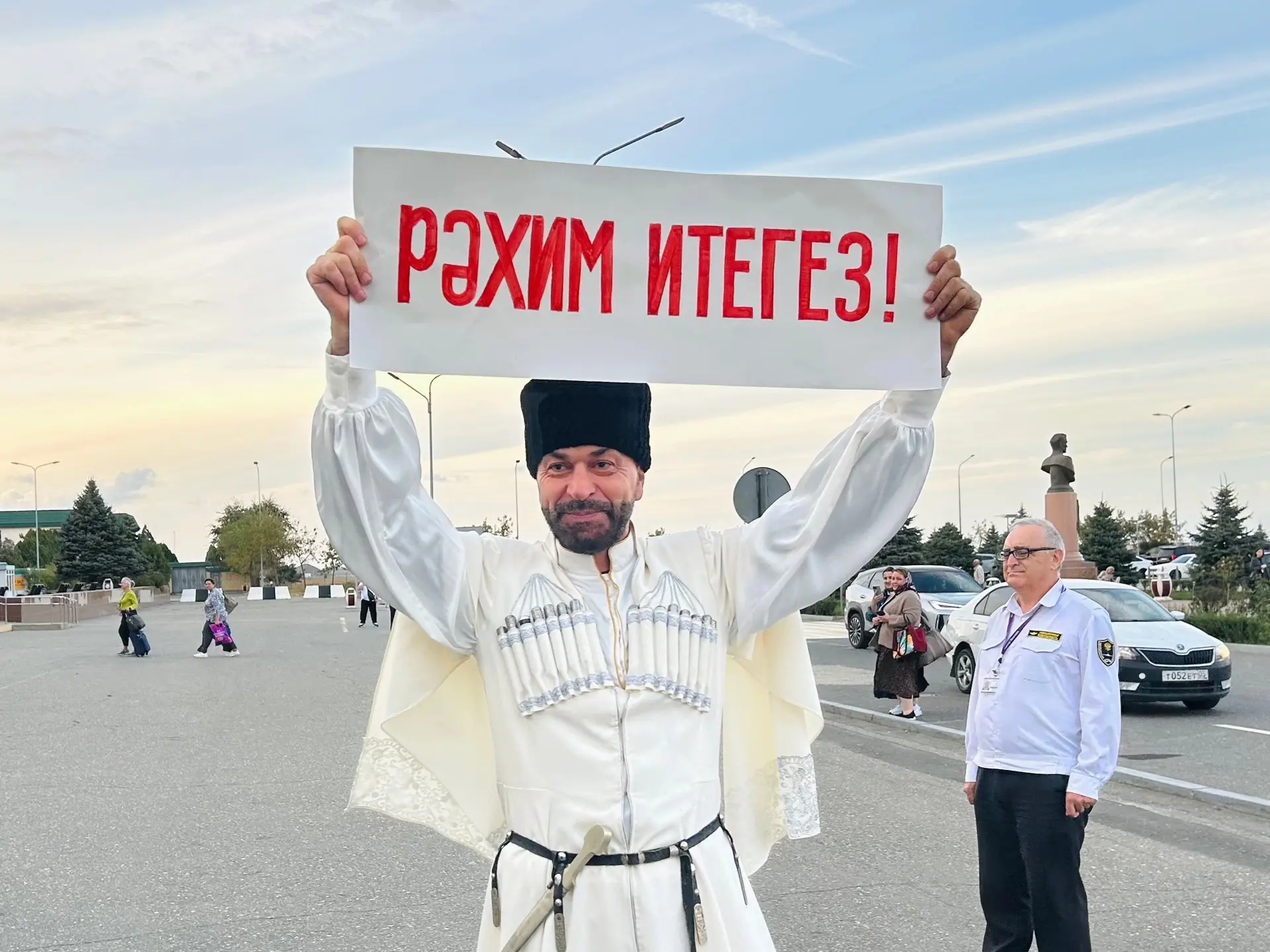 Как встречают коллектив нашего театра в Дагестане ♥️