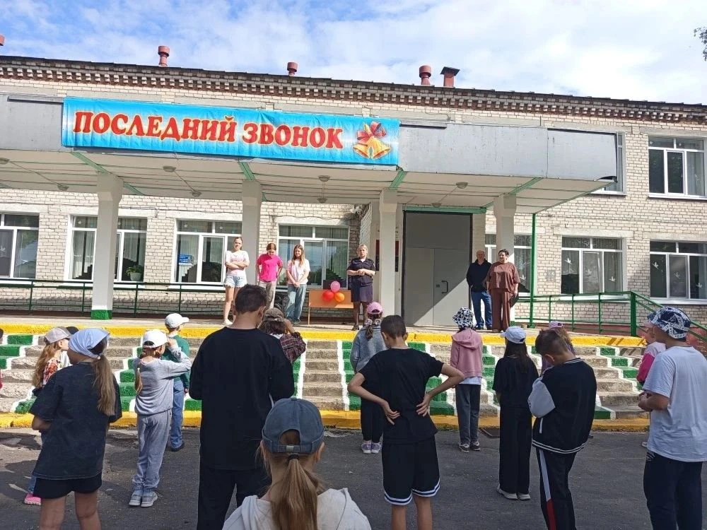 💫Жизнь школьного лагеря
День 5
 💪В нашем лагере лето — это не просто игры и смех, а ещё и полезные