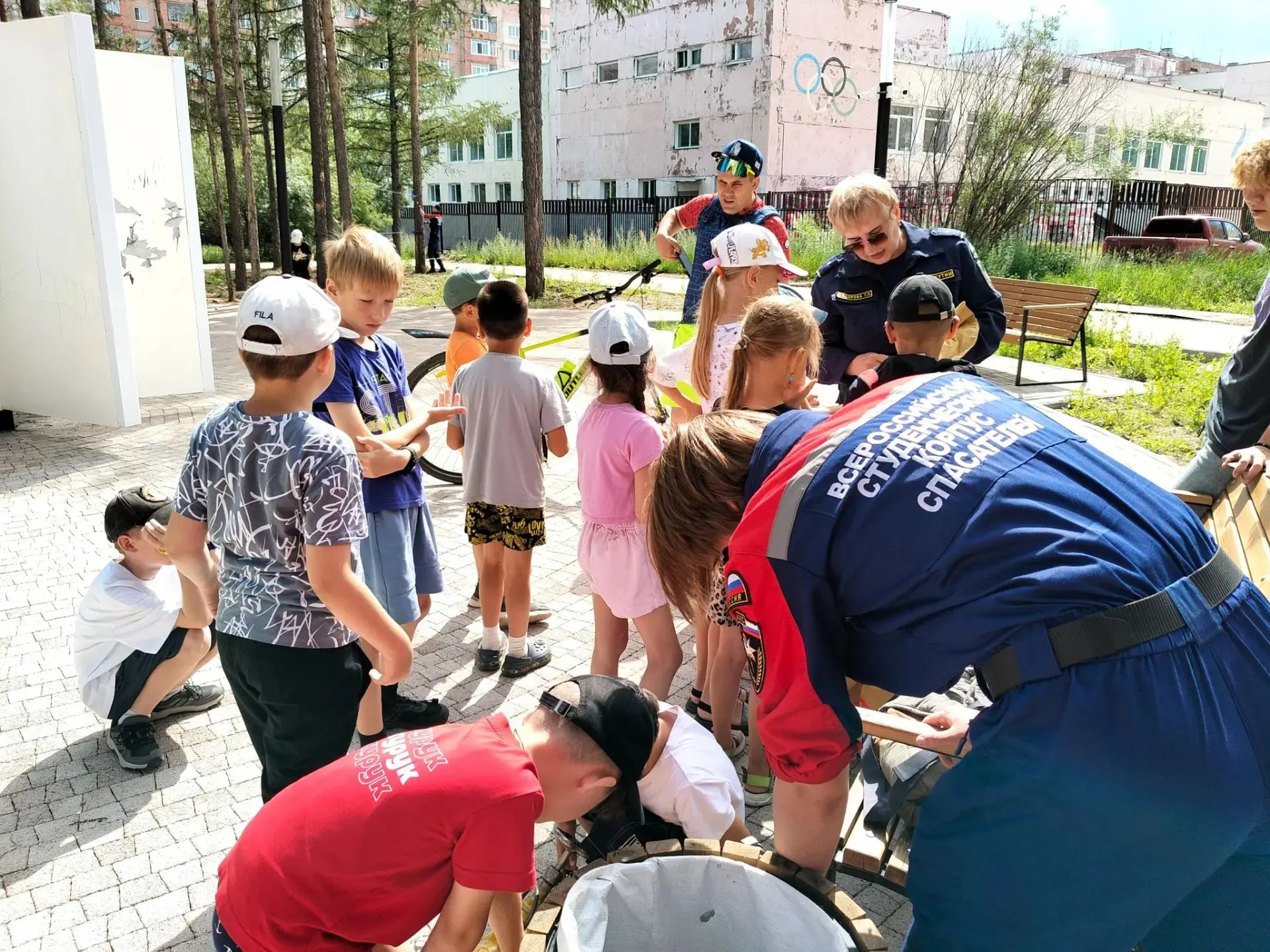 Вчера прошло очень крутое мероприятие в сквере "Матери и ребёнка" со "Всероссийским студенческим кор