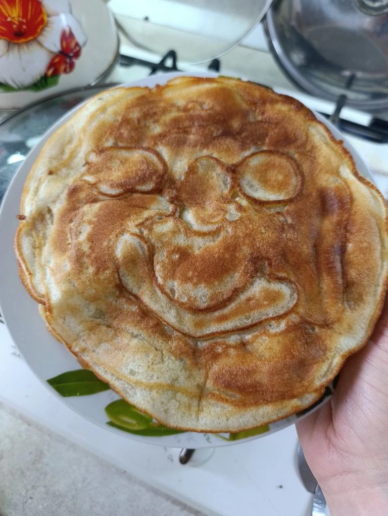 Доброе утро ❤️ Вот так вот мужу щей и пельменей наготовишь, а он утром в благодарность своими фирмен