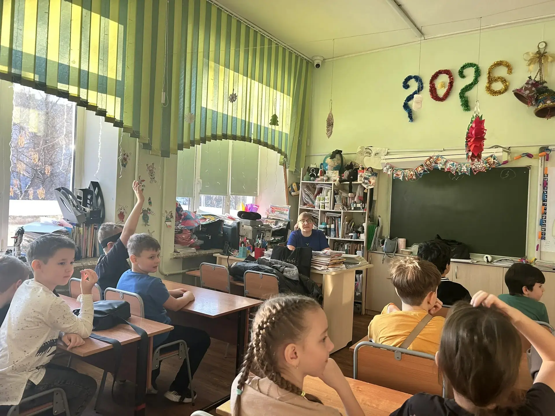 🎉Ура! Пришкольный лагерь открыт!  👍🏻Сегодня в нашей школе стартовал пришкольный лагерь — и это насто