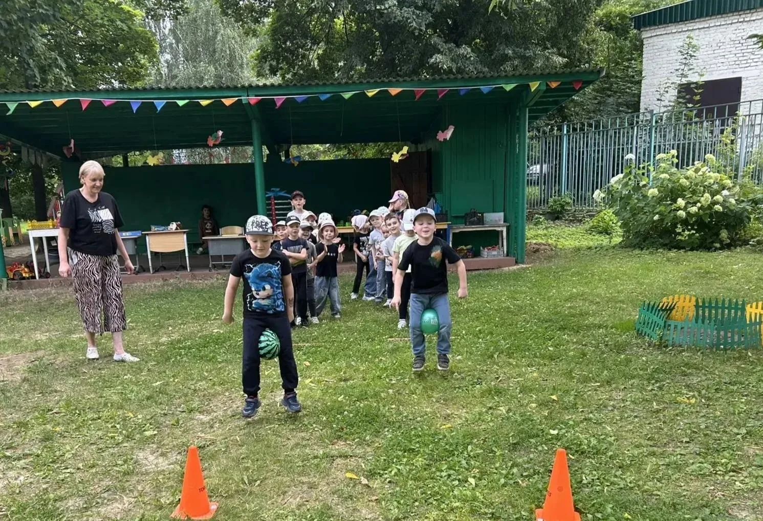 В МОУ Чулковская СОШ 20(ДО 73) во всех группах прошёл
«День подвижных игр»
Цель: повысить интерес де