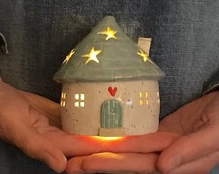 Керамические домики, которые завораживают своей красотой.😍  Читай в МАХ или в Telegram