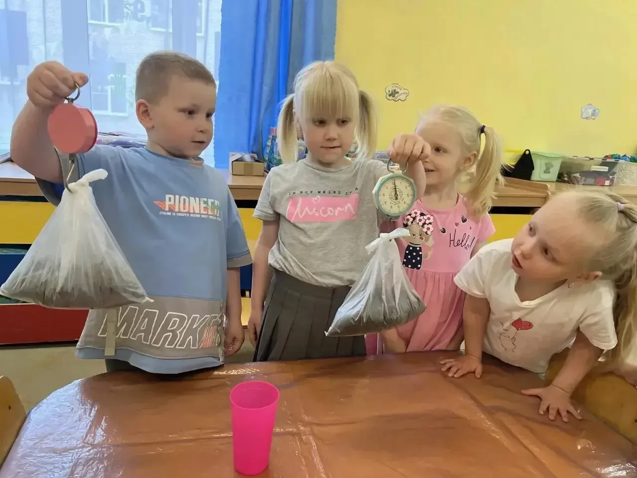 🧒🏻 Маленькие исследователи большой земли  В старшей группе N7 дошкольного отделения 26 прошло увлека