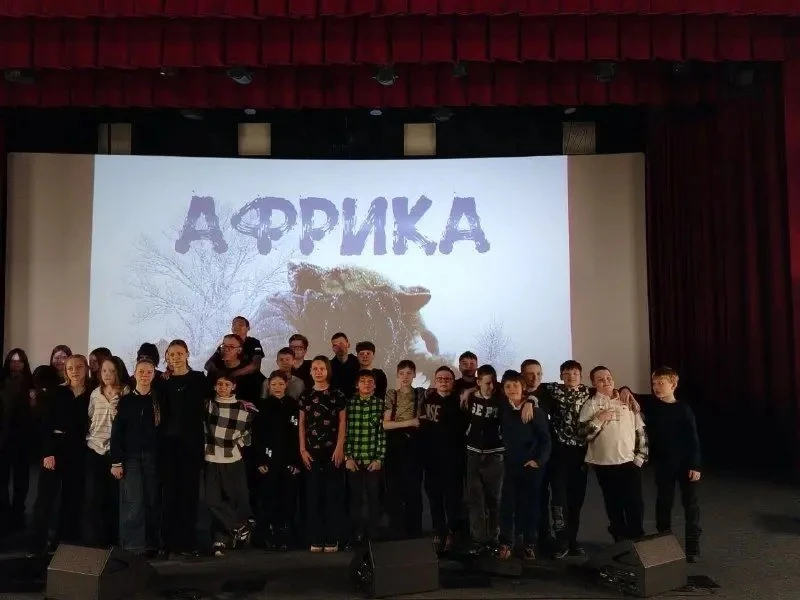 💡💡Рекомендуем к просмотру вместе с детьми  фильм «Африка». Этот фильм, не показывая ужасов войны нап