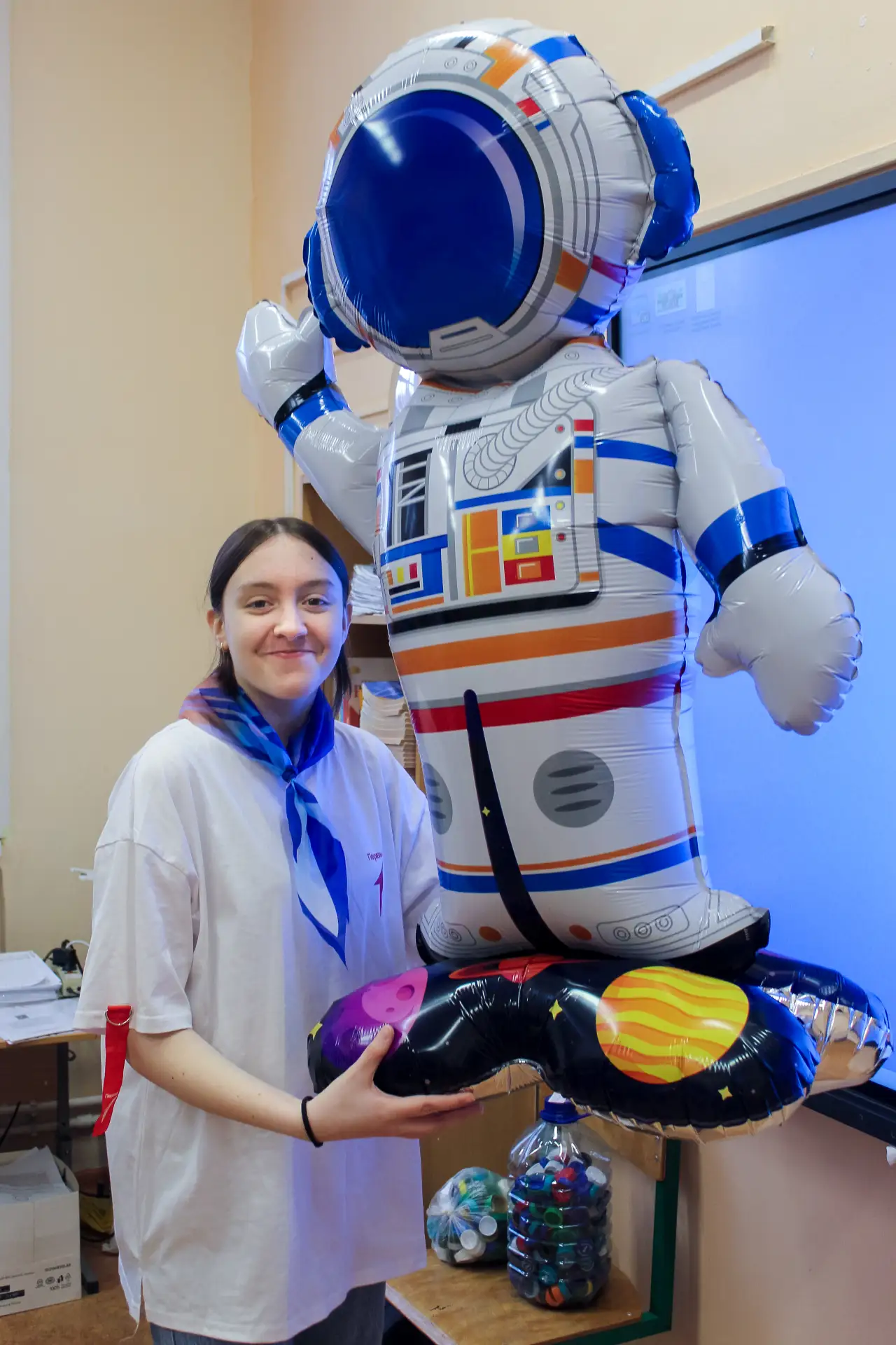 Наставники рядом — и космос становится ближе! 🚀  📣 В пятницу накануне Дня космонавтики в нашей школе