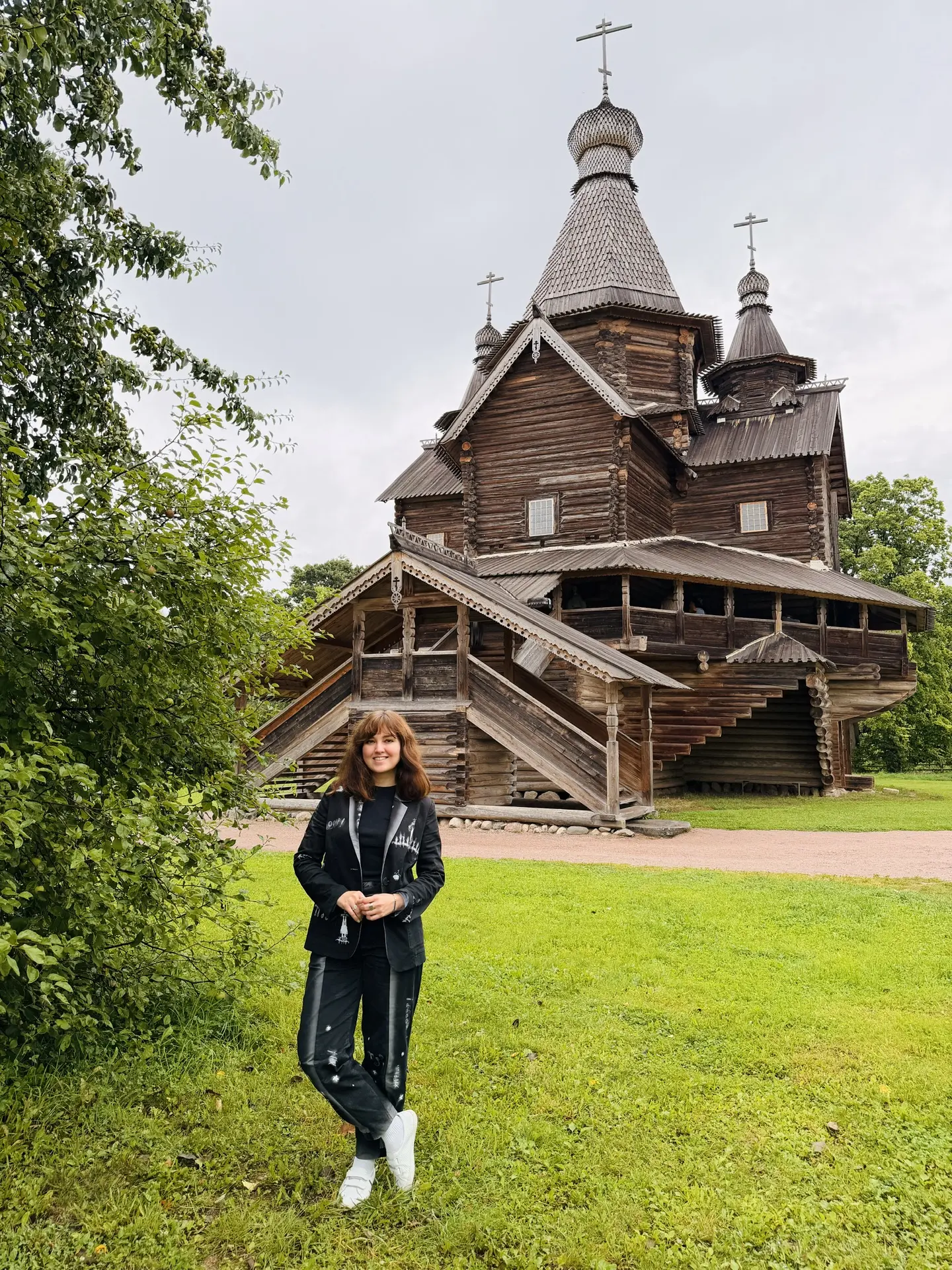 Мой день: была на месте некогда языческого капища славянского бога-громовержца Перуна, ...