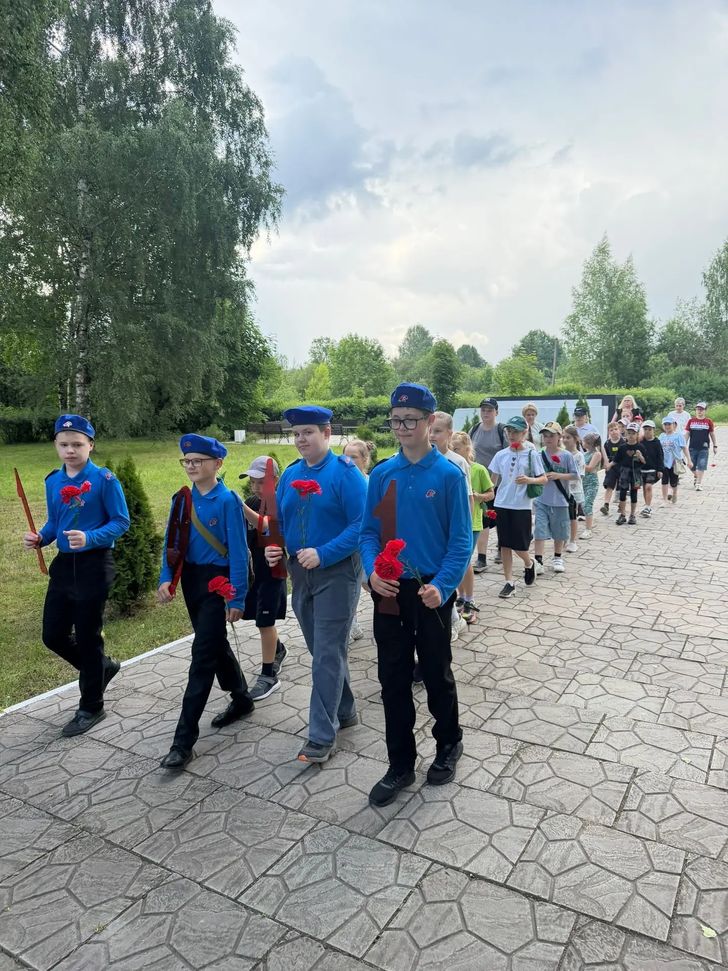 #МБОУБСОШ2

Сегодня, 22 июня, День памяти и скорби. В этот день 85 лет назад началась Великая Отечес