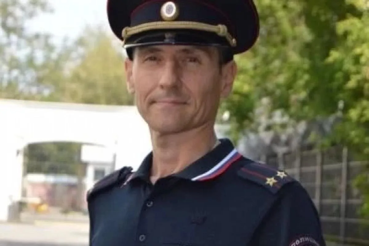 📍24 июля 2026 года в Перми на улице Милиционера Власова сотрудник полиции, находившийся вне службы 