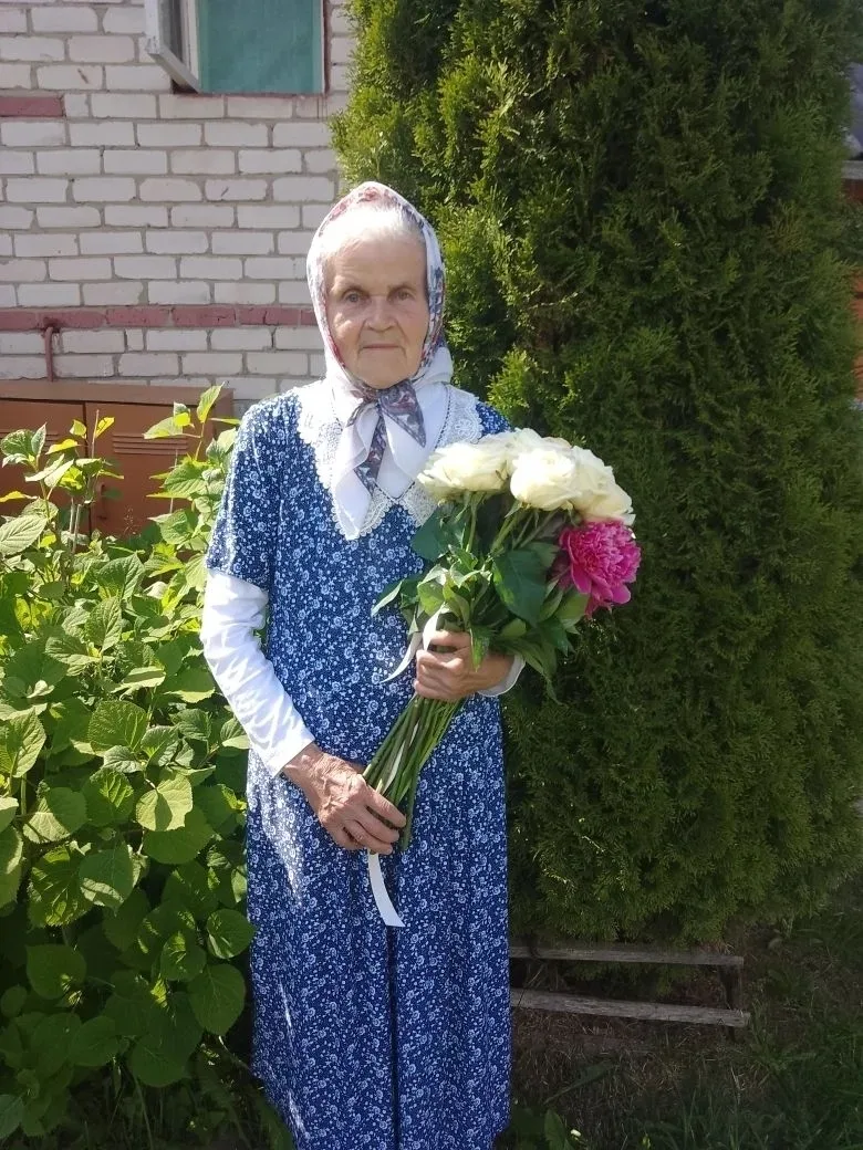 8 июня отметила свой 75-летний юбилей Гаринова Галина Григорьевна из д.Ковригино.

Галина Григорьевн