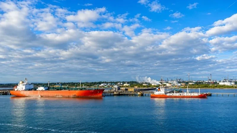 Почему экспорт российской нефти растет, а бюджетные доходы падают