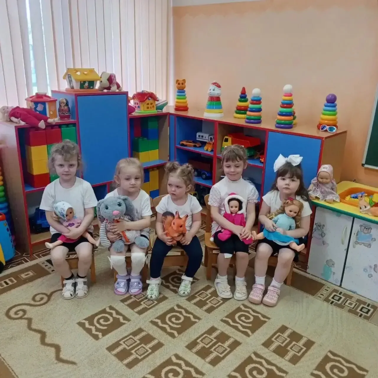 Любимая игрушка -  это яркое воспоминание из детства человека, которое мы храним в сердце всю жизнь.