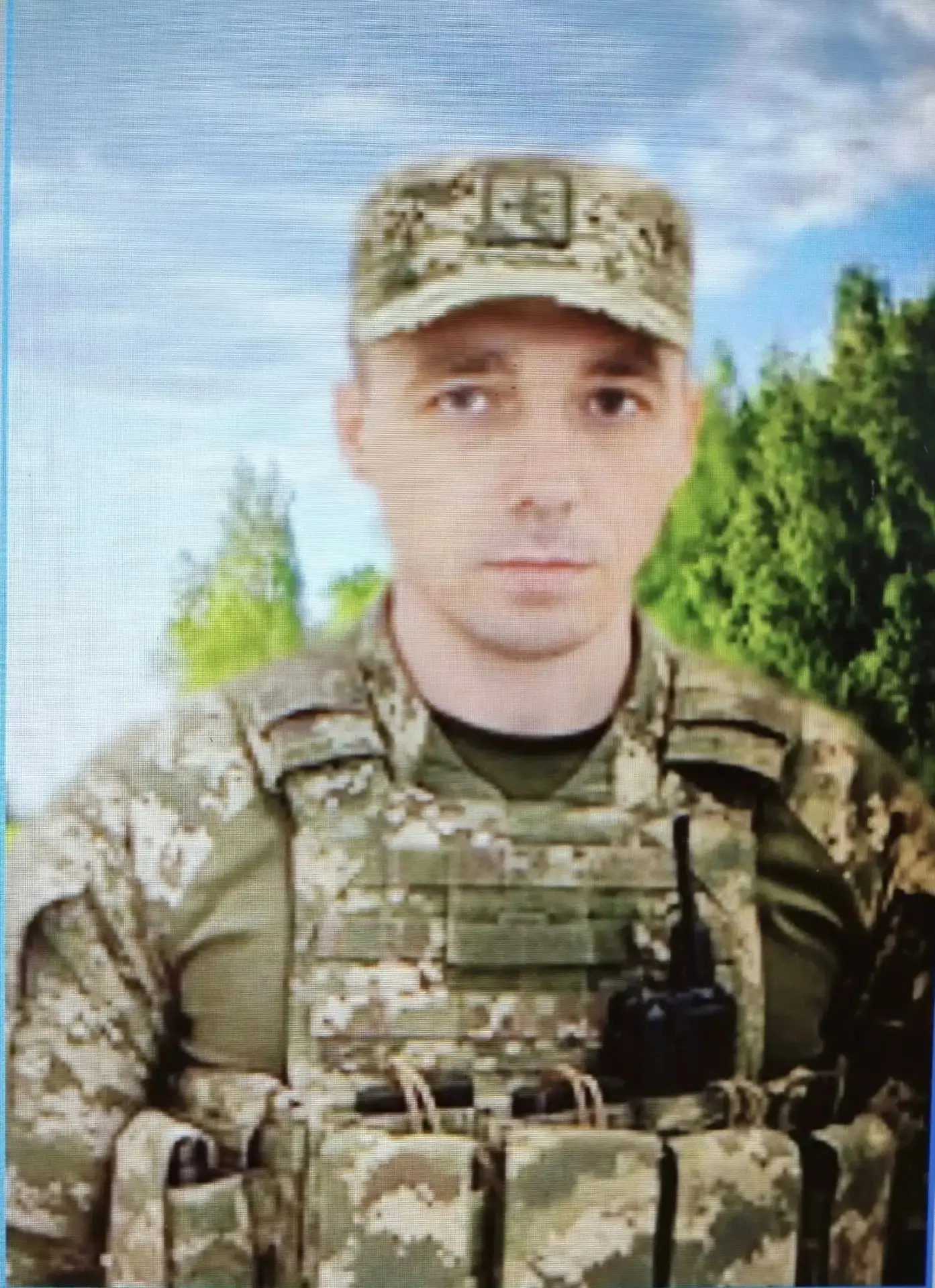 В брянском Березино простились с молодым бойцом, погибшим на СВО