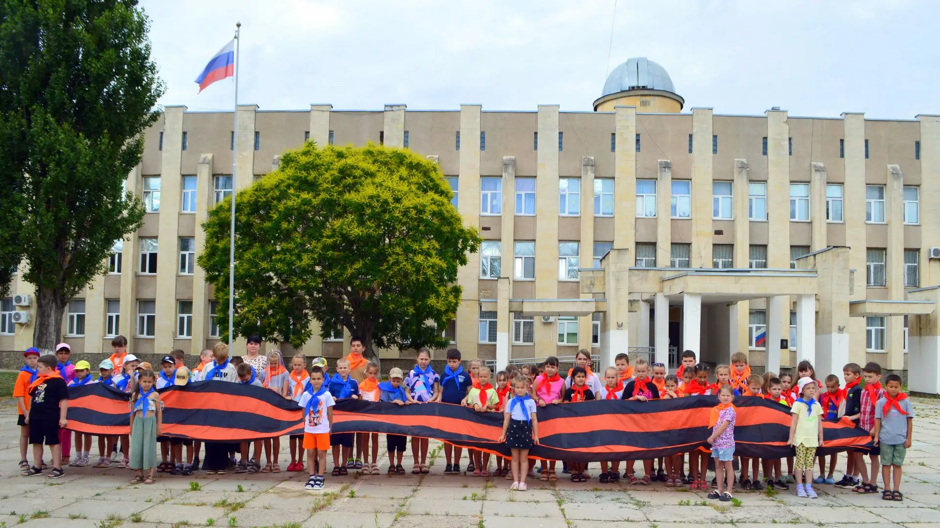 🍓ЛЕТО 2026🍏
👫 ДЕНЬ 13 🥳

День памяти и скорби, 22 июня. Ребята, отдыхающие в лагеря дневного пре